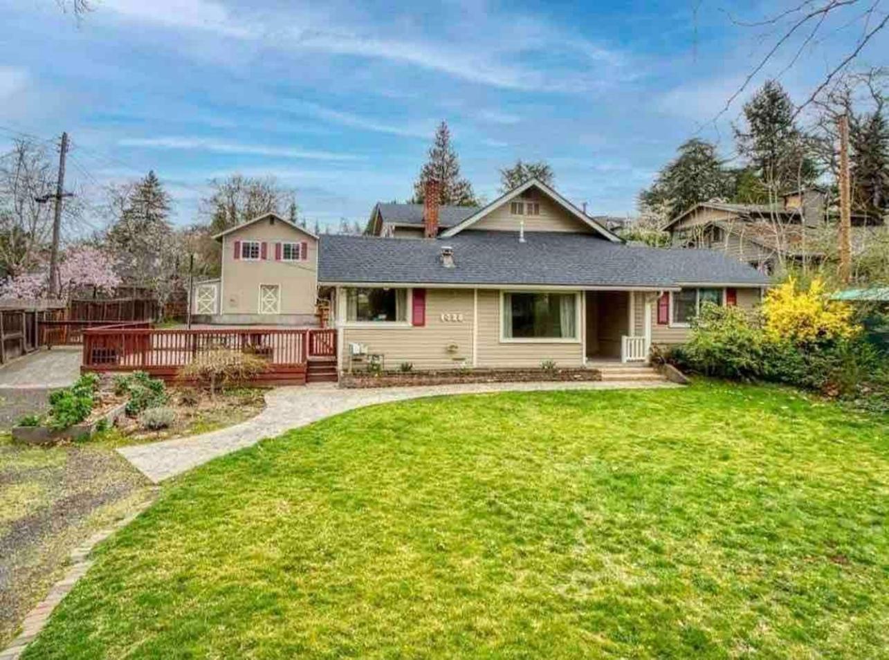 Medford Home And 2 Condos With Pool Buitenkant foto